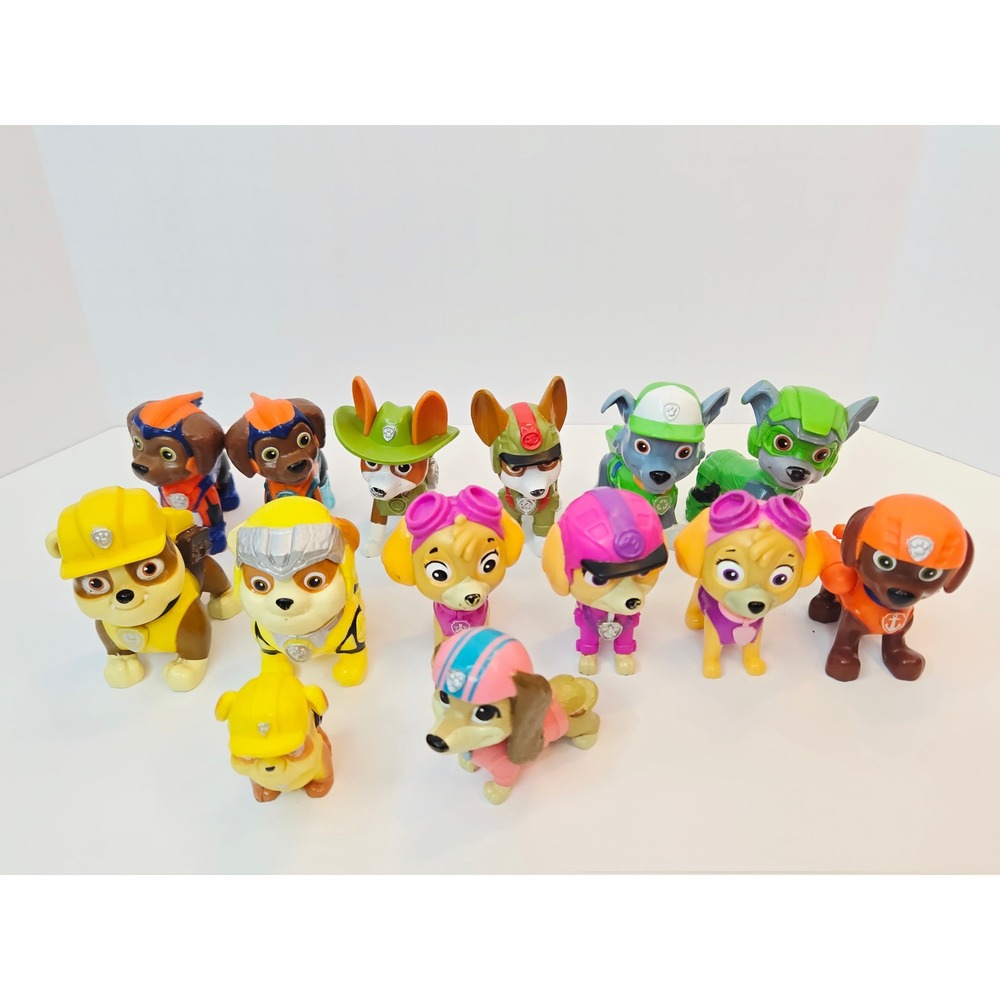 Paw Patrol Toy Lot Rocky Recycling Truck and 14 Action Figures Skye Rubble Zuma